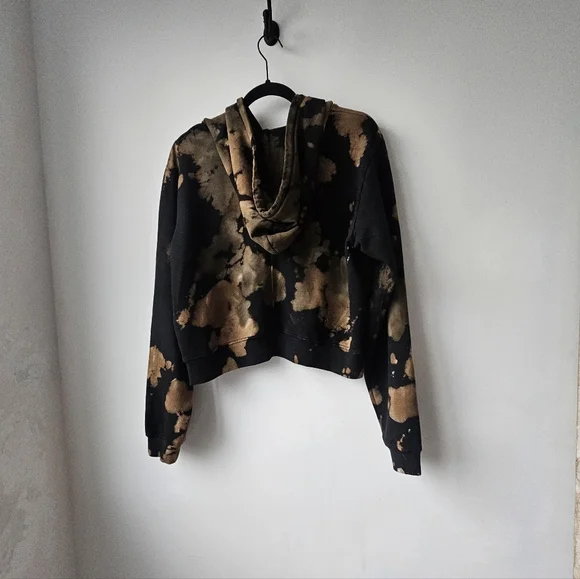 Cotton Citizen Black Brown Hues Tie-Dye Cropped Hooded Sweatshirt - Picture 7 of 15